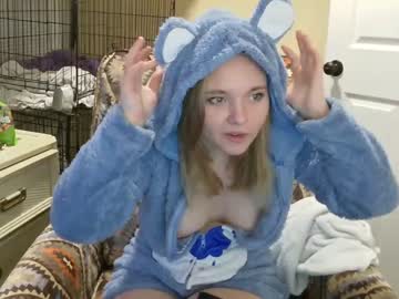 girl
        miss_morgan2993 cam image #2750778