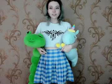 girl
        yuinika_ cam image #4713357