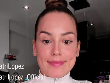 girl
        crazypaty cam image #5275307