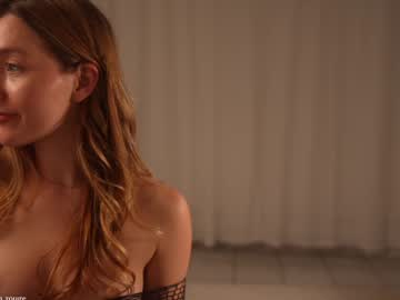 girl
        alisonrouge cam image #5996913