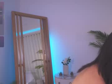 girl
        gigi_ulala cam image #6643444