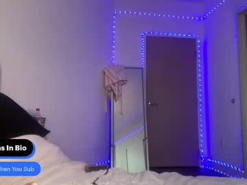 girl
        okayvictoria cam image #6894767