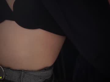 girl
        excitease cam image #5518