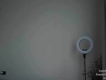 girl
        ms_seductive cam image #1870423