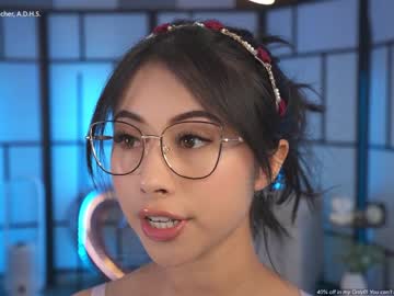 girl
        gigi_ulala cam image #3623615