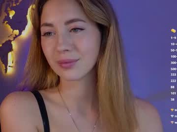 girl
        emmi_rosee cam image #6027750