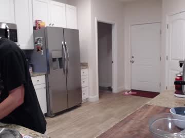 girl
        holihurricane cam image #6924177