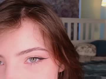girl
        sssweeetkiss cam image #4404717