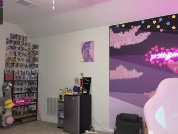 girl
        pr3ttyp1nkpussy cam image #645718