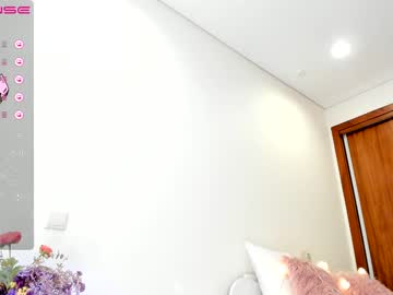 girl
        angel_danm_milf cam image #2169225