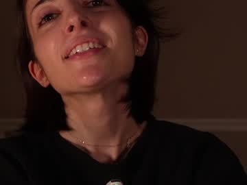 girl
        rosykindred cam image #5119572