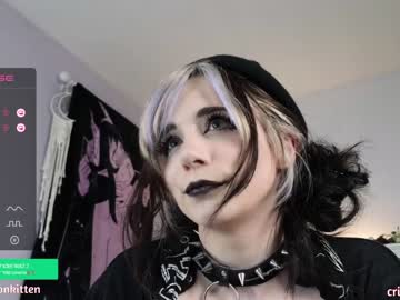 girl
        crimsonkitten cam image #3776882