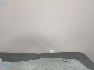 couple
        a_kingg cam image #4508781