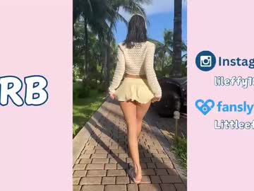 girl
        little_effy18_ cam image #6915651