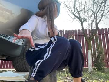girl
        patry333 cam image #6300940