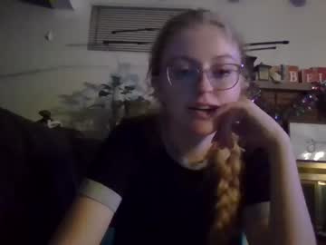 girl
        blondievix cam image #3239836