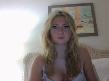 girl Live Cam Girls Love To Strip Naked For Their Viewers with oliviamaexo
