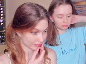 couple
        _hollydolly_ cam image #3571565