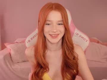 girl
        leahsthetics cam image #4286901