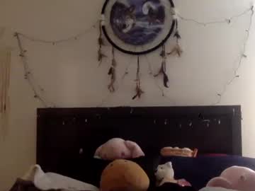 couple Live Cam Girls Love To Strip Naked For Their Viewers with growingnotashowing