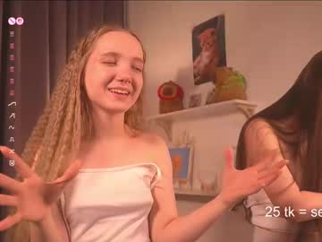 girl
        lyly_bambi cam image #6320846