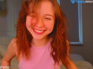 girl
        delorathecookie cam image #6693522