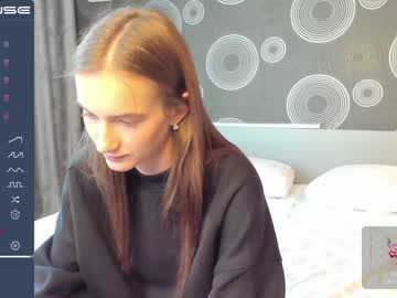 girl
        emma_jhons0n cam image #1717323
