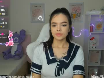 girl
        katiefoxie cam image #5910953