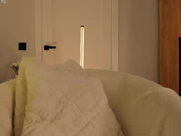 girl
        tollysage cam image #6609250