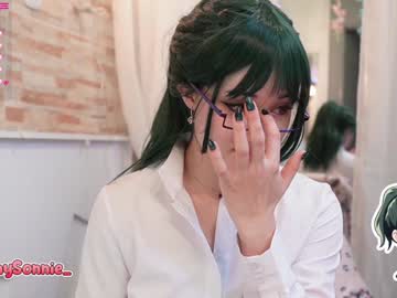 girl
        sunny_sonnie cam image #4304631