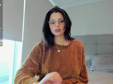 girl
        yourfreakygirl cam image #6634205