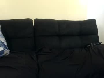 couple
        studiowahines cam image #4328725
