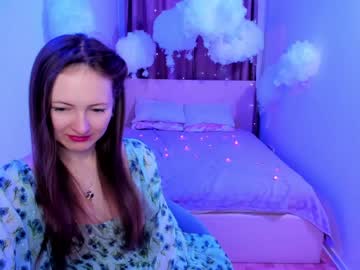 girl Live Cam Girls Love To Strip Naked For Their Viewers with freya_nilsson