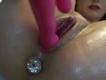 girl
        cutencasual cam image #4808204