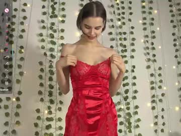 girl
        happynewdear cam image #6405460