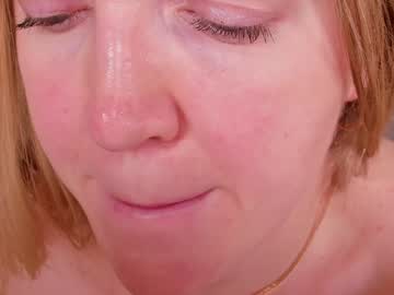 girl
        sugamomy cam image #5744947