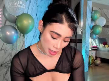 girl
        abie_owen cam image #3876963