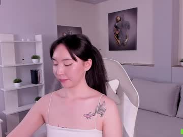 girl Live Cam Girls Love To Strip Naked For Their Viewers with mollyrous