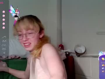 girl
        blonde_katie cam image #2972648