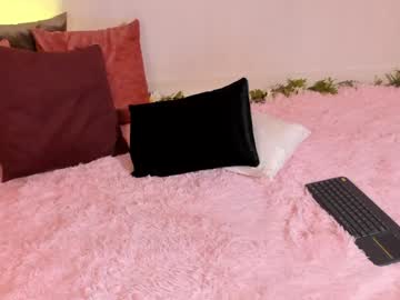 girl
        one_more_cum cam image #4854967