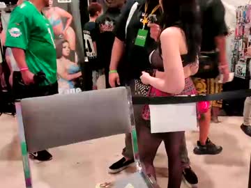 girl
        dawnwillow cam image #4485857
