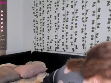 girl
        timetohangout cam image #4191070