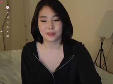 girl
        ki_mi cam image #6100634