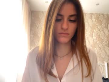 girl
        odelinabain cam image #6696202