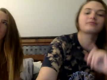 girl
        tanawaters cam image #39275
