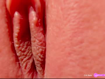 girl
        _witch__ cam image #5374104