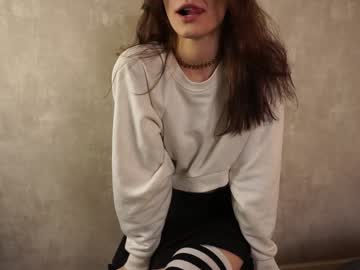 girl
        kinarmyali cam image #5469198