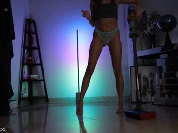 girl
        lettymoa cam image #5220893