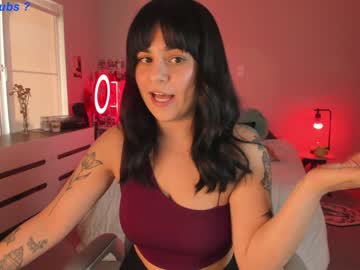 girl
        doubedeesarai cam image #500556