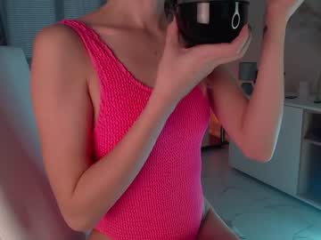 girl
        amourvenenum cam image #301605